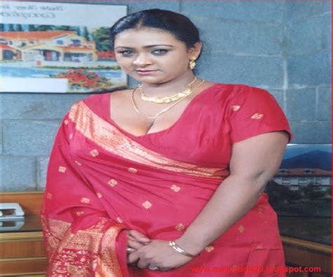 sex padam open|Shakeela mallu aunty iravu nerathil ool seiyum sex padam .